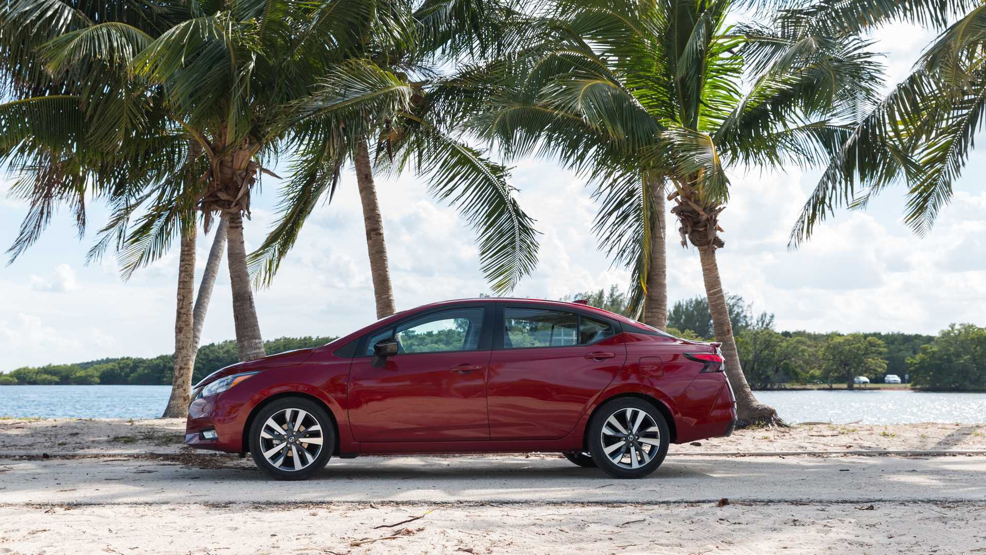 日产阳光2018新款手动挡报价多少,日产阳光2011款1.5手动尊贵版xe