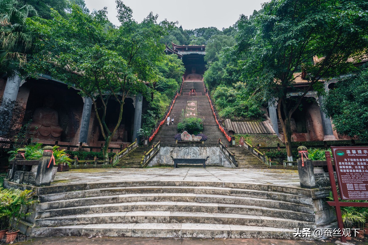 四川旅游攻略乐山,乐山旅游经济分析