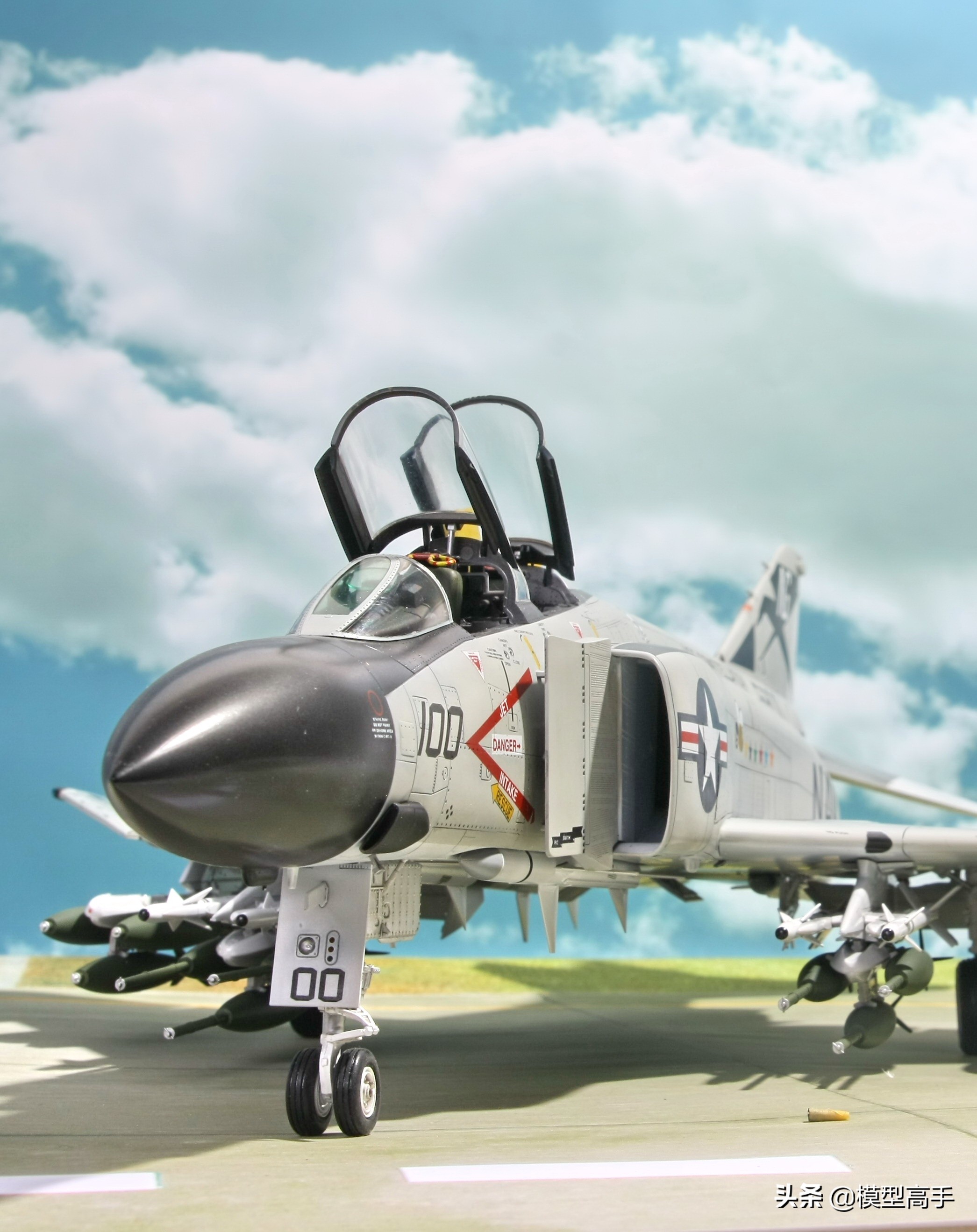 f4战斗机小模型,全尺寸战斗机模型