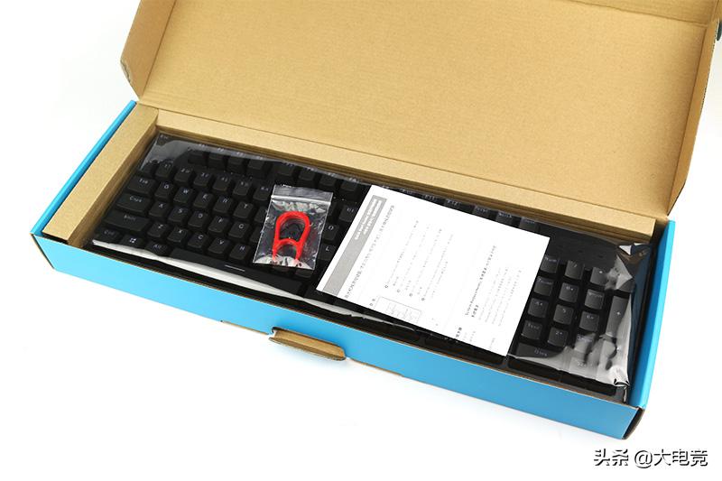 雷柏v520rgb合金版机械键盘评测,雷柏v808樱桃键盘测评