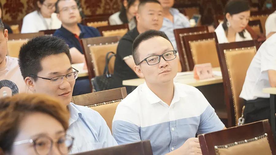 如何打造高绩效的卓越团队,高情商管理者打造高绩效团队