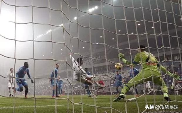 高清图片素材球星c罗,c罗和罗纳尔多谁的奖杯最多