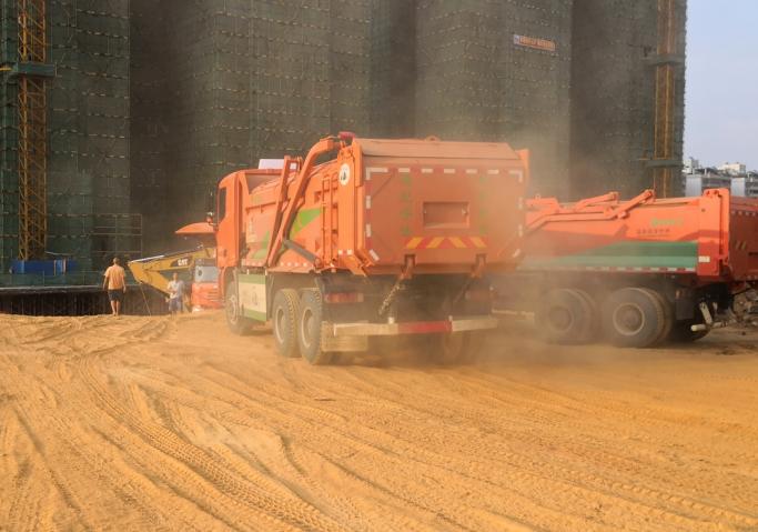 10年联合重卡,联合卡车推出新型渣土车轻量化