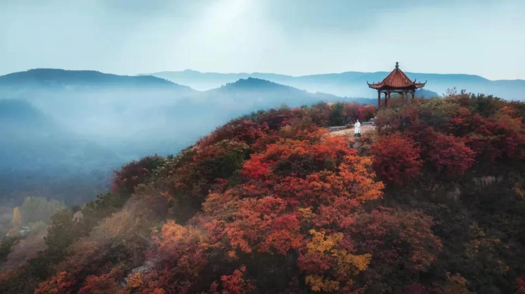 灵山秀水度深秋,灵山秀水堪称世外桃源