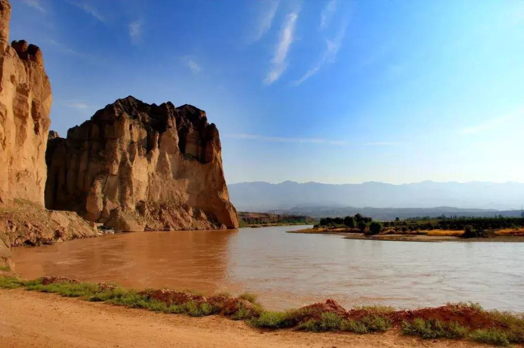 甘肃四大石林，独特的旅行风情体验