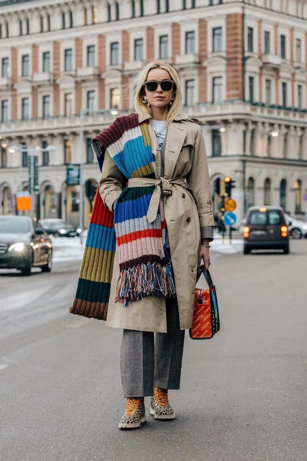 上宽下窄显瘦吗,上宽下窄穿法就是显瘦