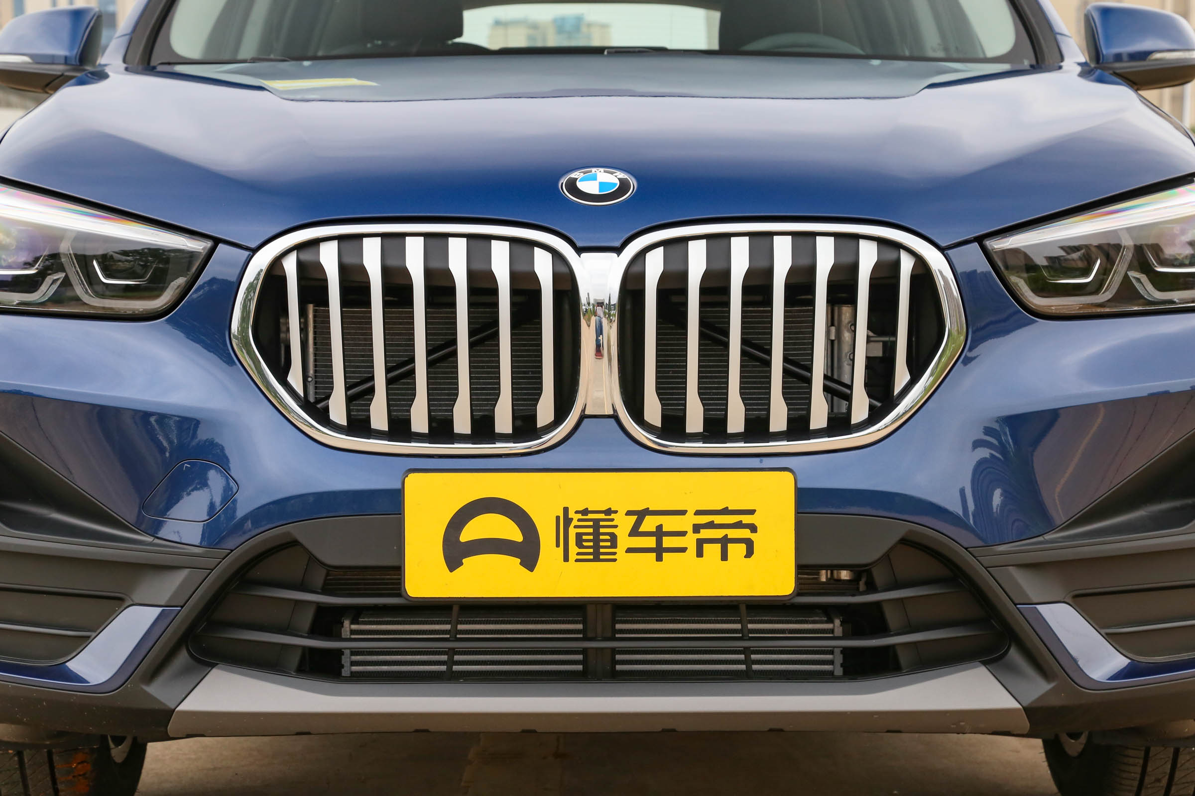 宝马x12019款xdrive20li尊享型,宝马x12020款xdrive25li领先型