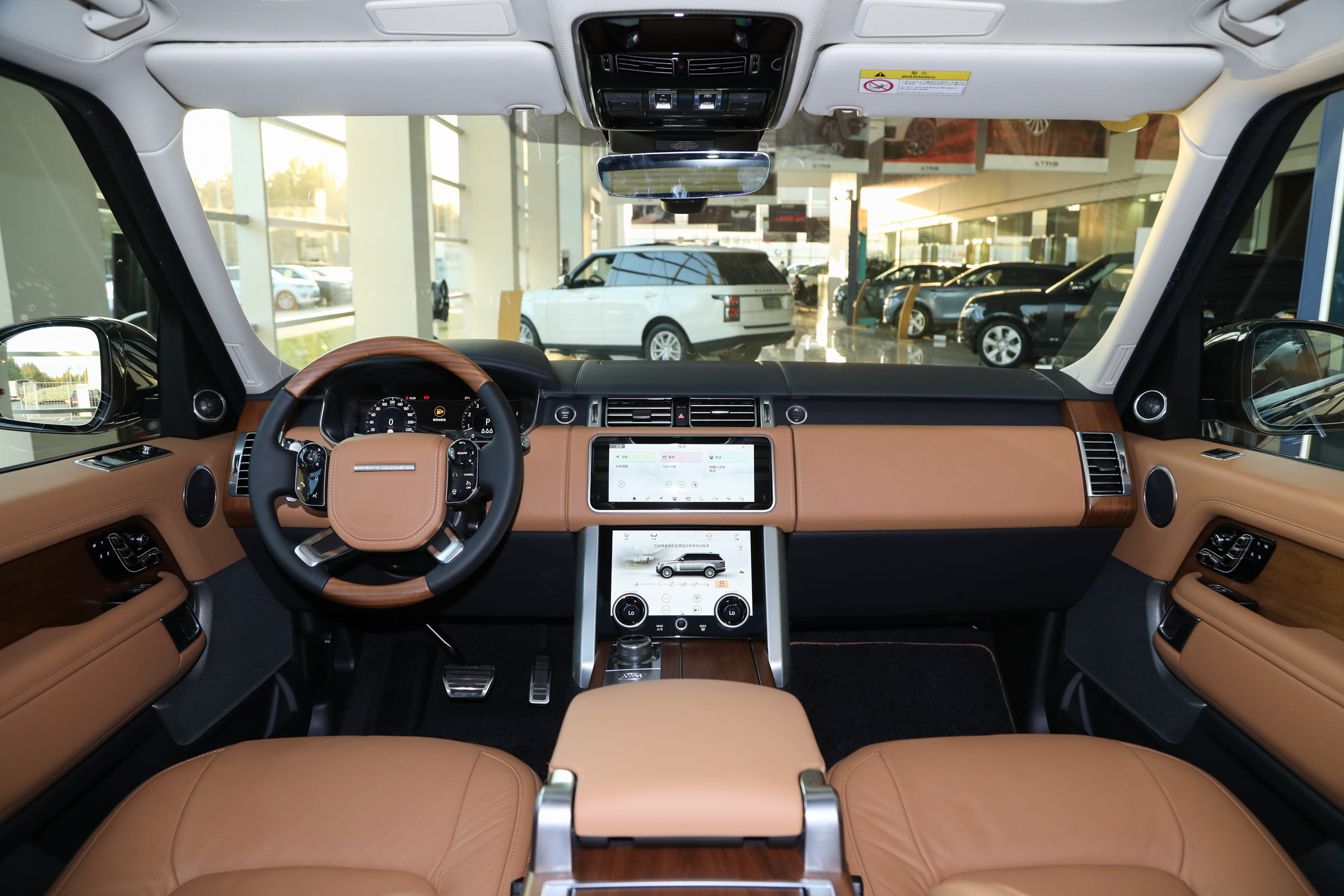 路虎揽胜倒车影像画面延迟,路虎揽胜加长倒车影像不显示