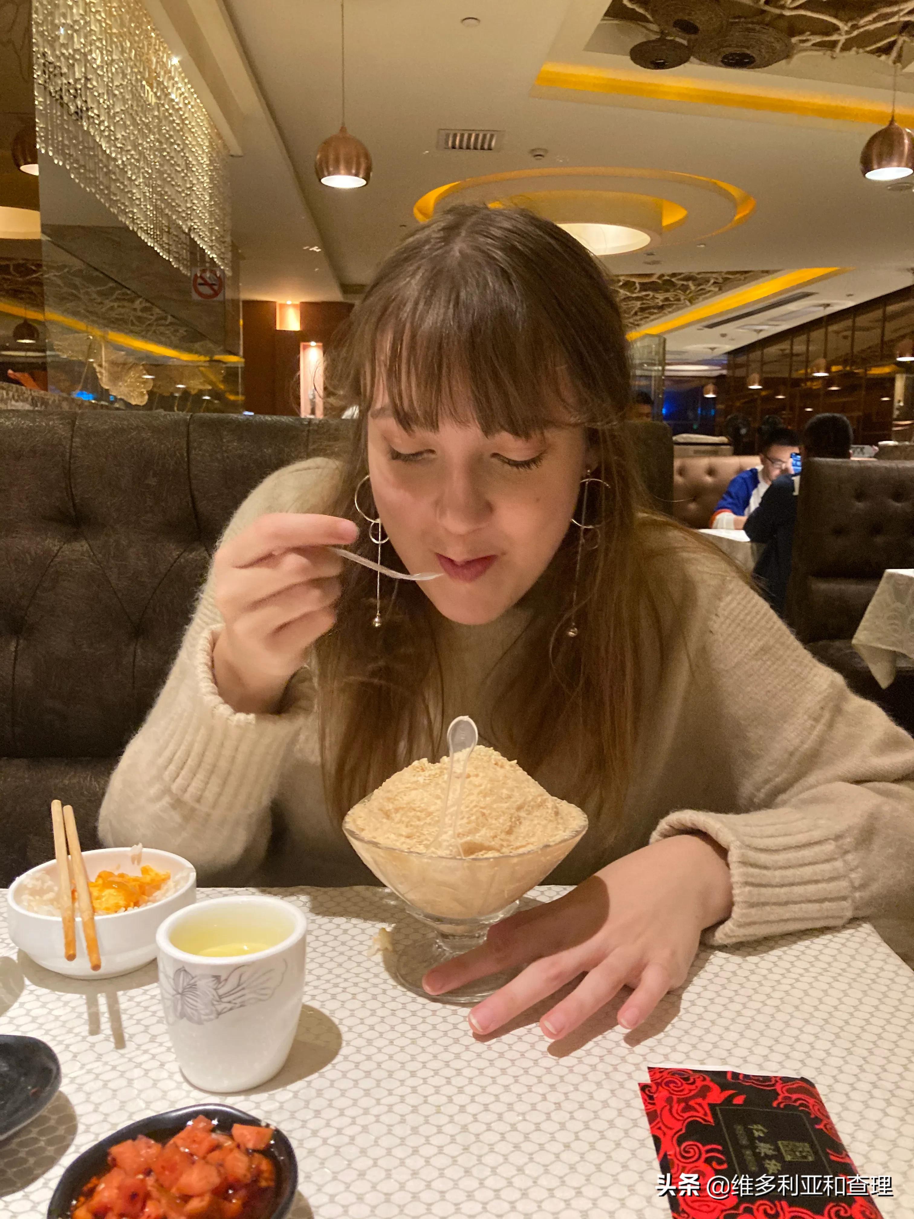 德国亚琛美女，会3国语言，喜欢中国文化，在中国找到归宿！