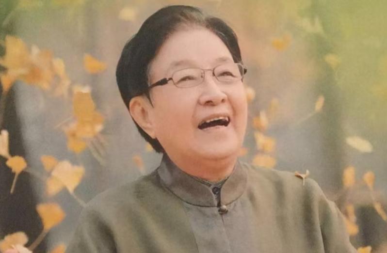 杨坤谷建芬今天是你的生日视频,谷建芬哪年创作的今天是你的生日