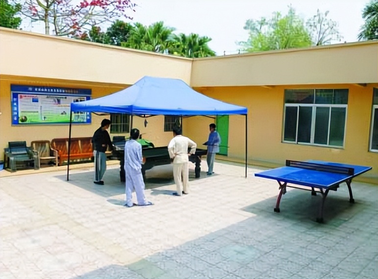 探访戒毒所,吸毒后怎么戒毒