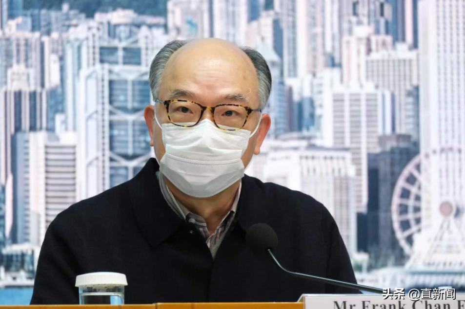 接种疫苗，分秒必争！丨香港一日