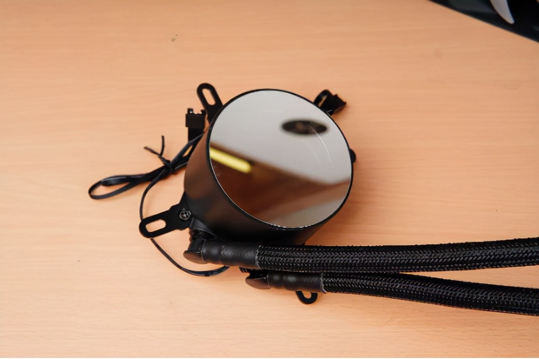 动力火车风大师机箱散热评测,动力火车风大师机箱实测