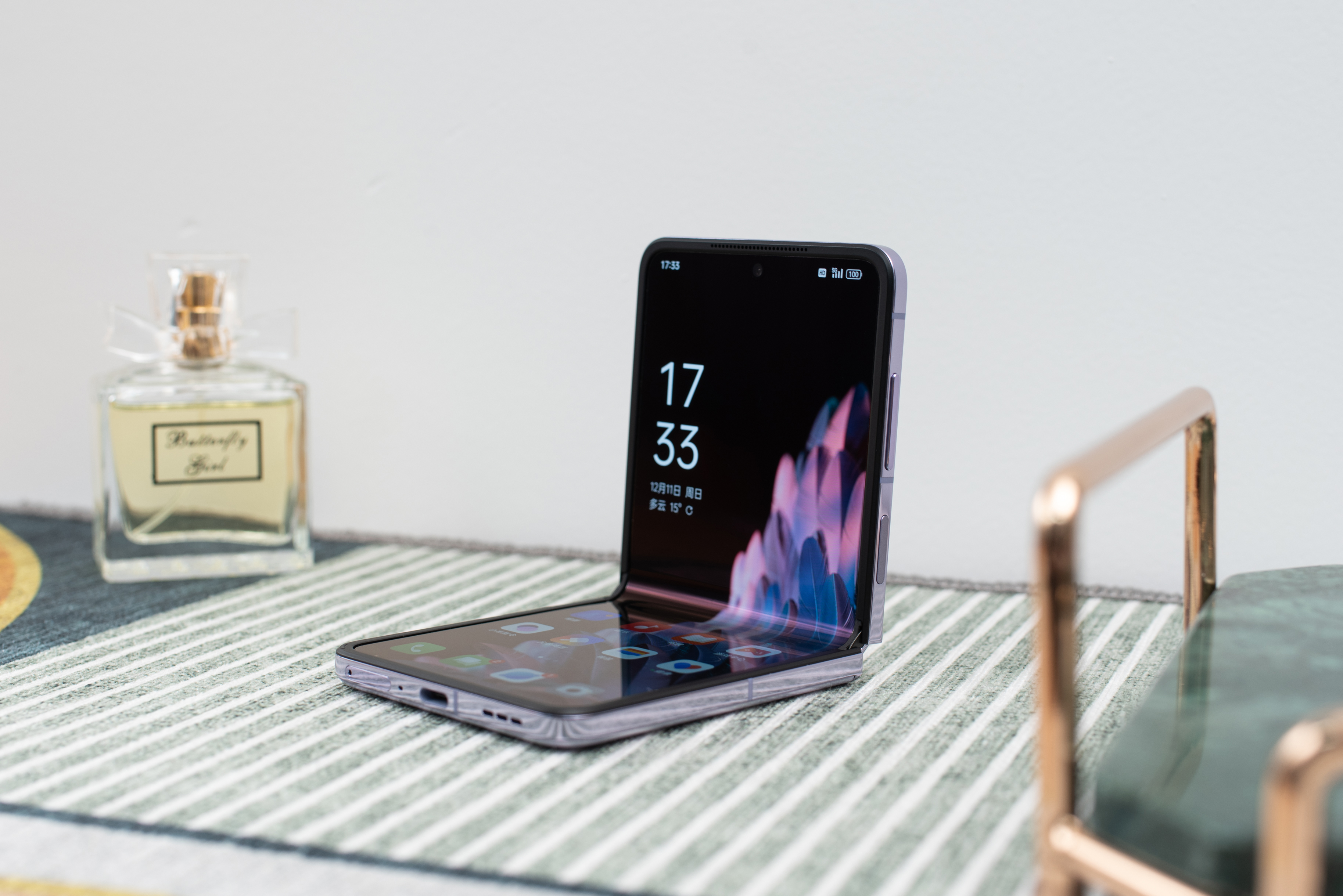 oppofindn2flip网红,oppofindx2flip个人热点