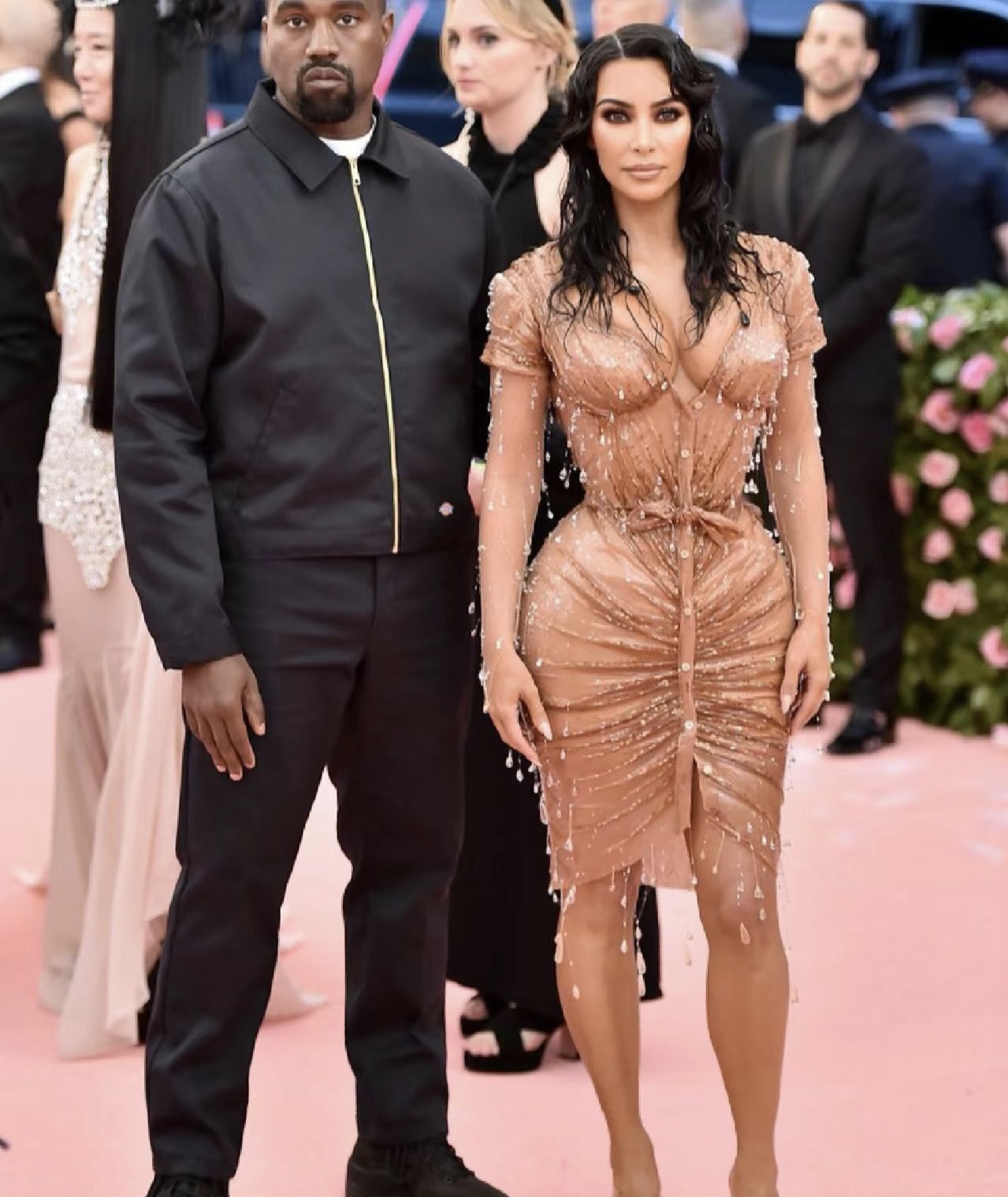 到底谁是卡戴珊家族中最富的女人,卡戴珊家族5个姐妹排名