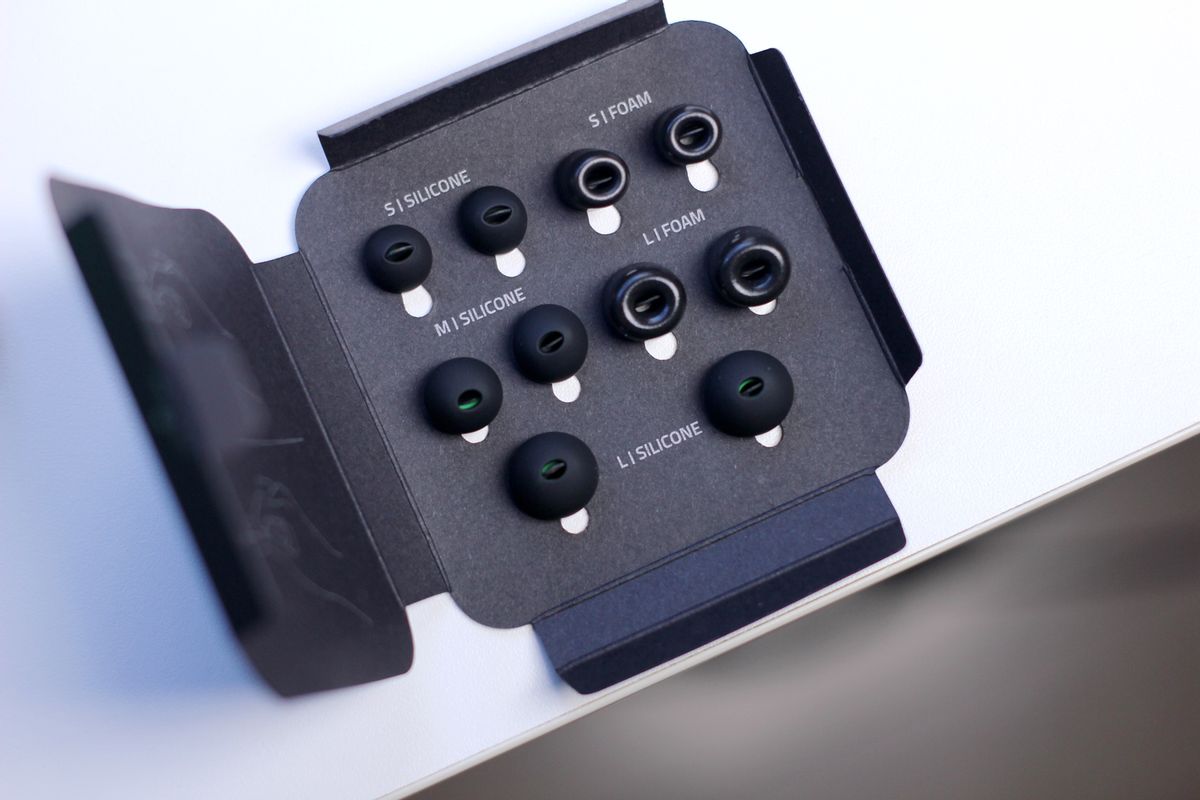 雷蛇耳机有线入耳式测评,舒适感强的hifi耳机