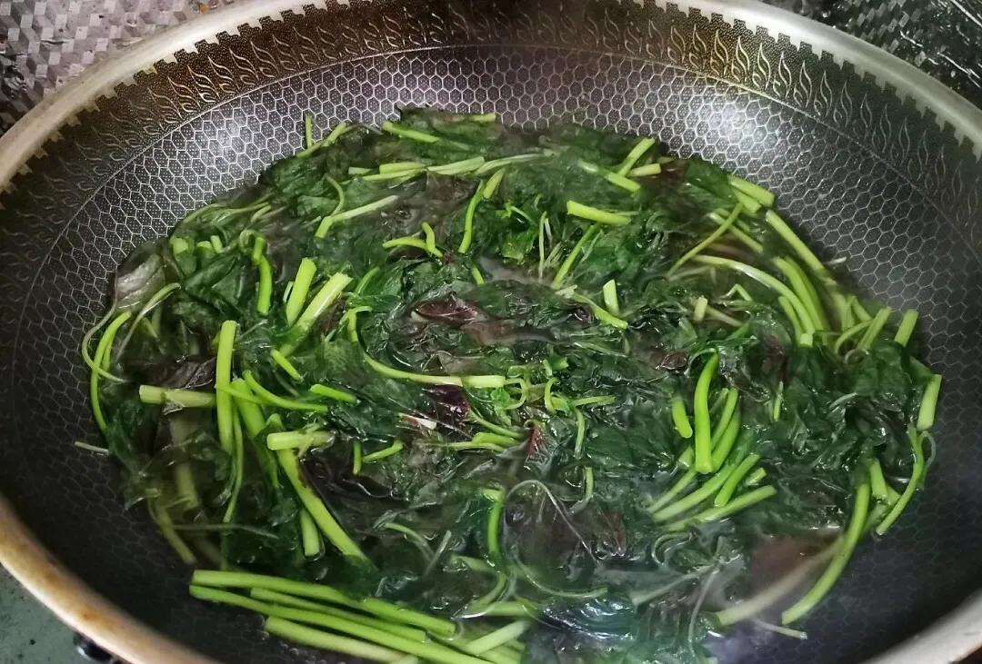 补钙第一名的菜芥蓝,营养专家推荐的7种绿叶蔬菜