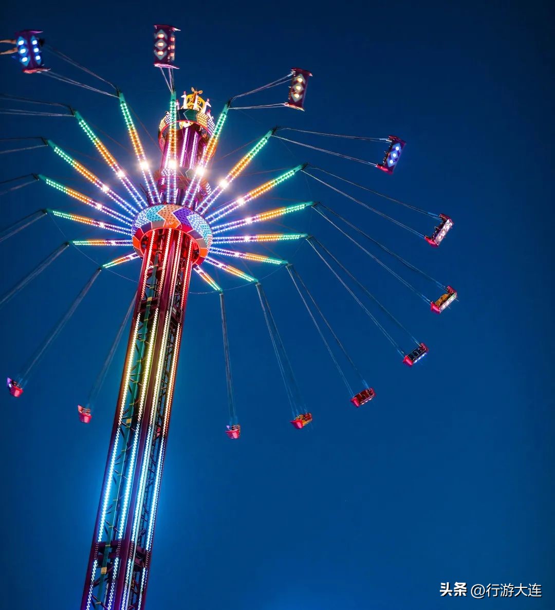 澶ц繛娴极涔嬫槦鎽╁ぉ杞湅澶滄櫙,澶ц繛娴极涔嬫槦鎽╁ぉ杞湅鏃ヨ惤