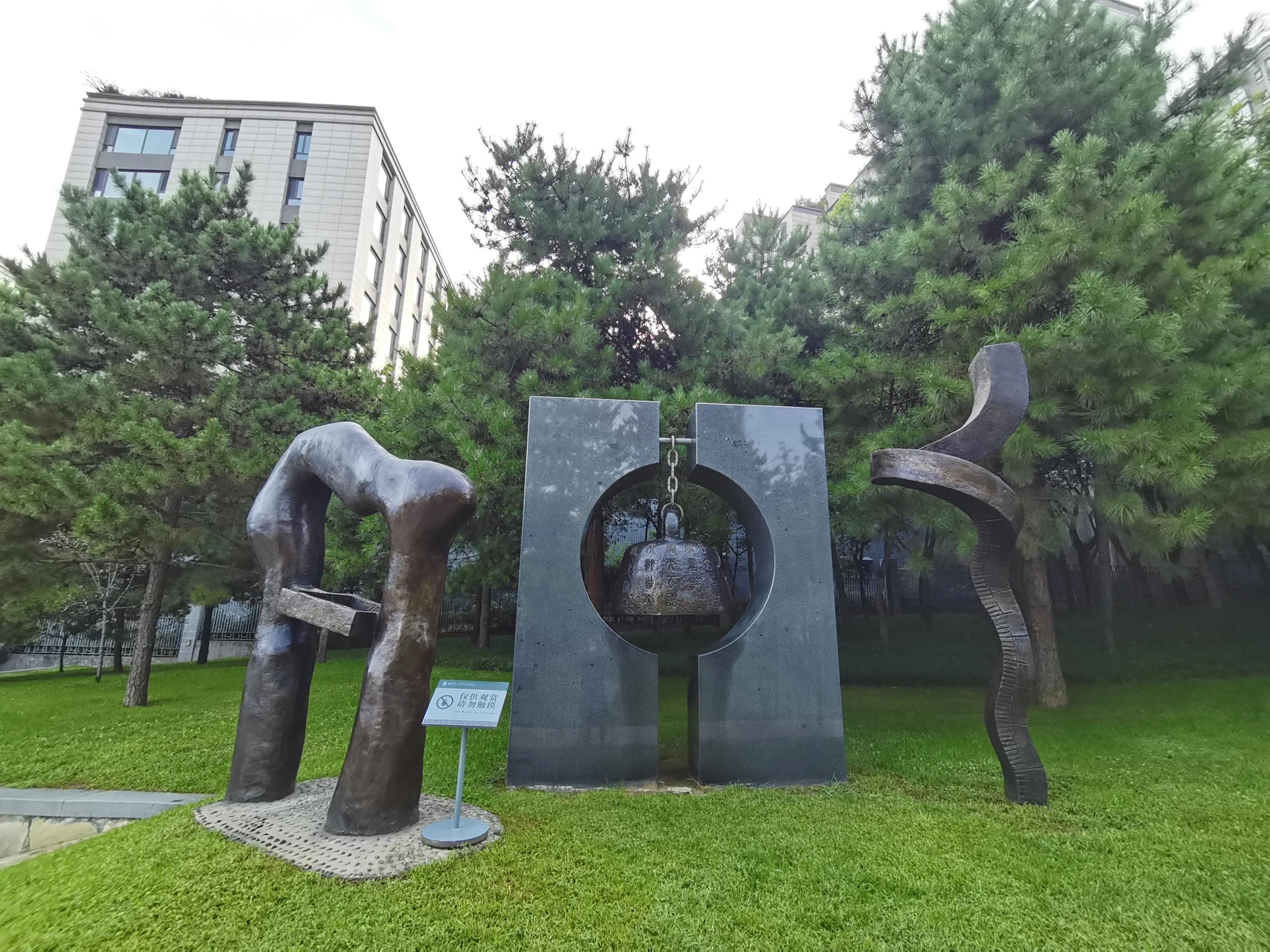 秦始皇死后陪葬,秦始皇死了后为什么埋葬骊山脚下