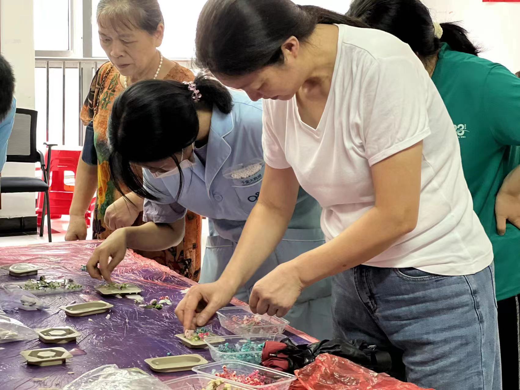 奇思妙想创意手工布艺,奇思妙想剪纸贴画