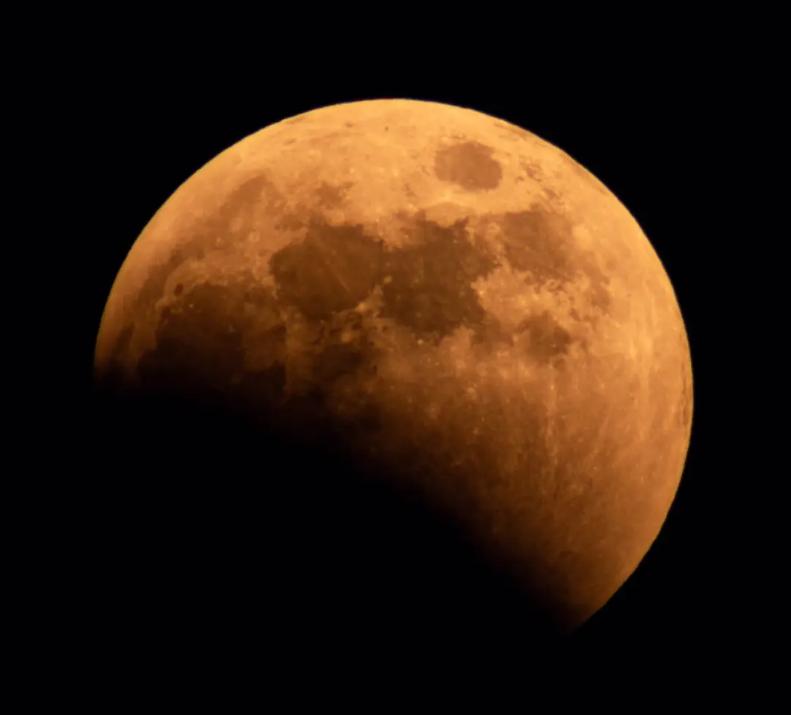 日食月食的记载最早在哪个朝代,我国古代对月食最早记录