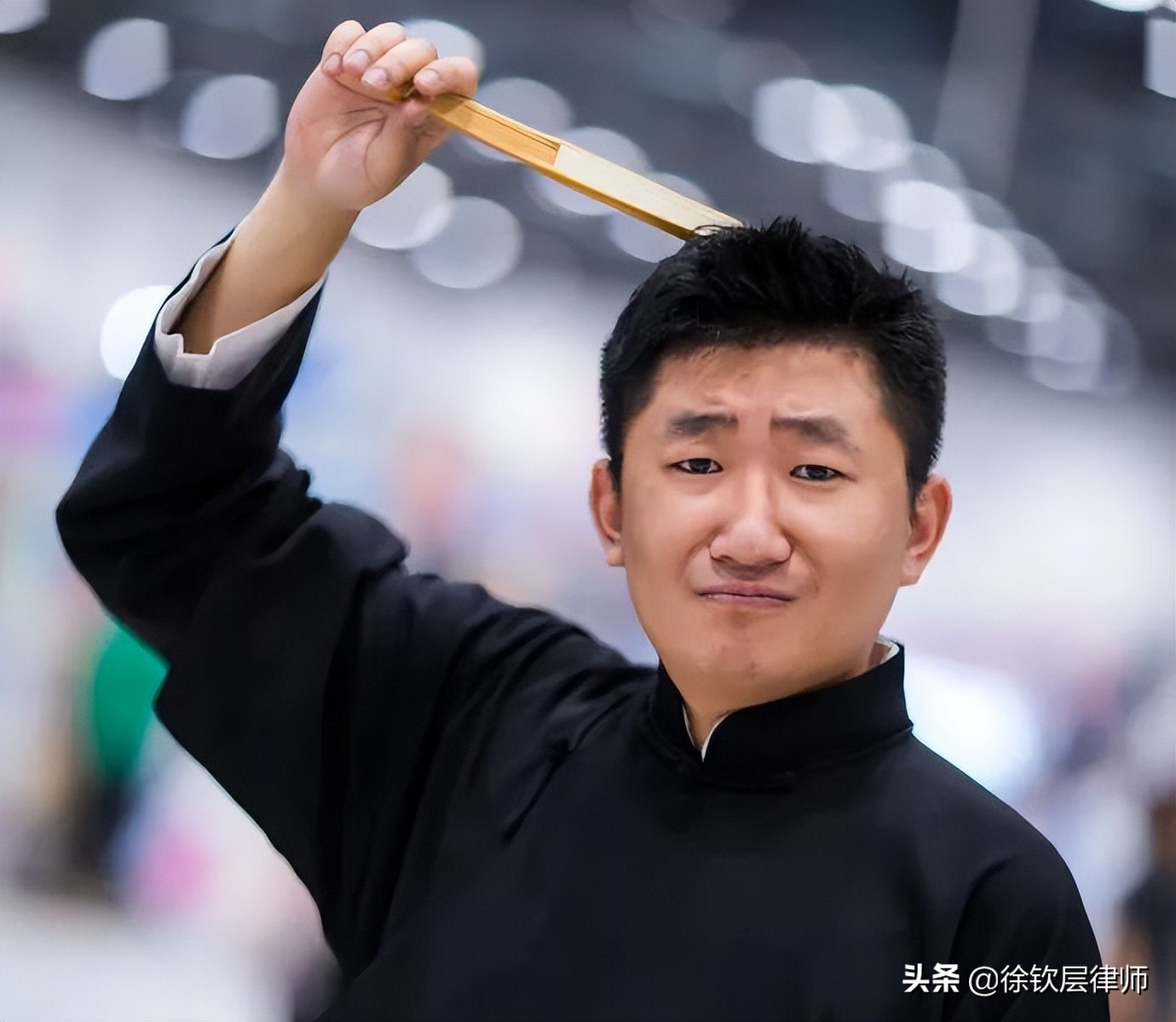 德某社员工陈某华已被刑拘，他有可能涉嫌什么犯罪？