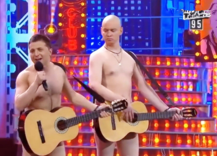 泽连斯基赤膊上阵,泽连斯基曝光