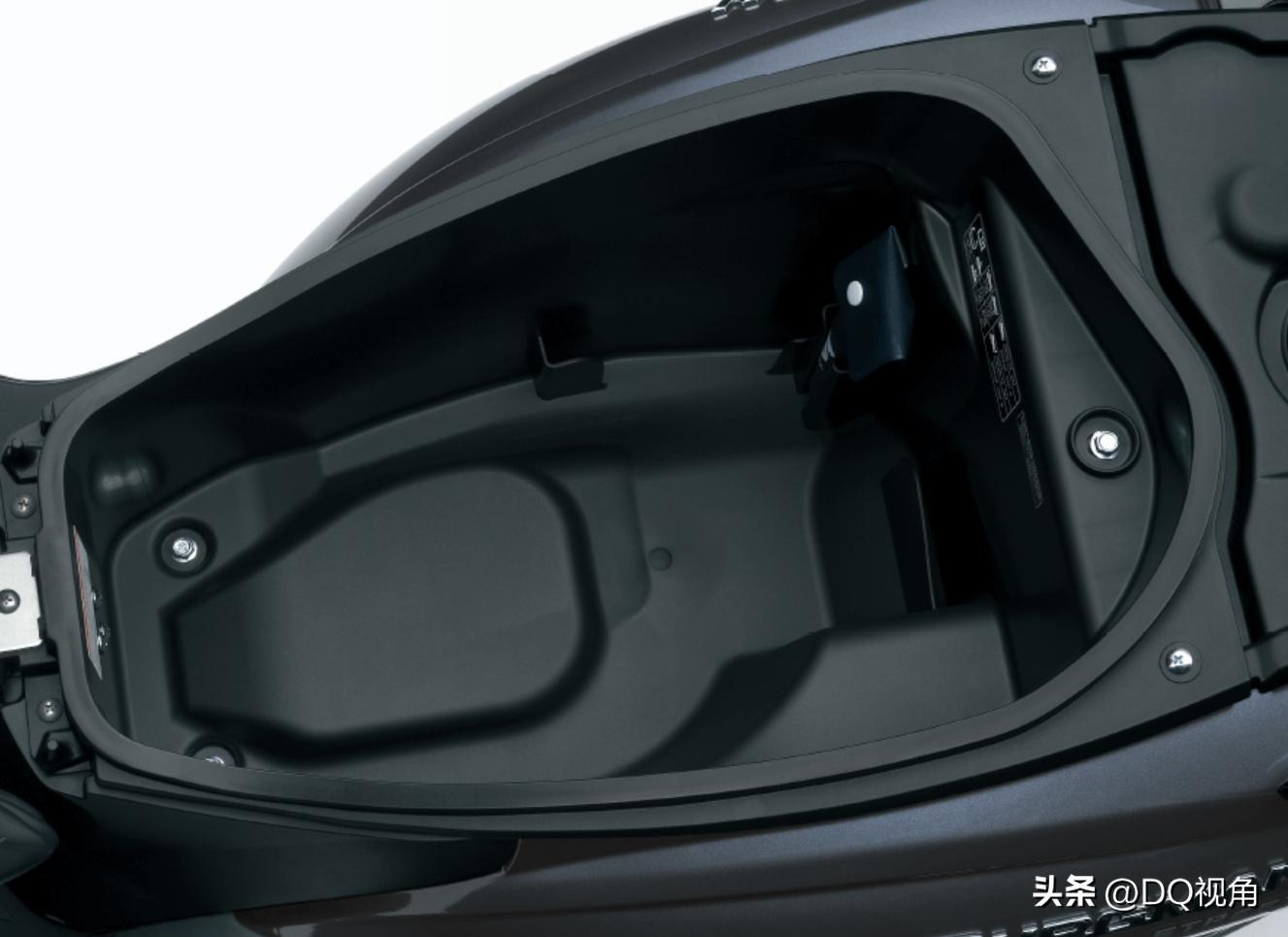 铃木排量125cc踏板摩托车,铃木125踏板最新款