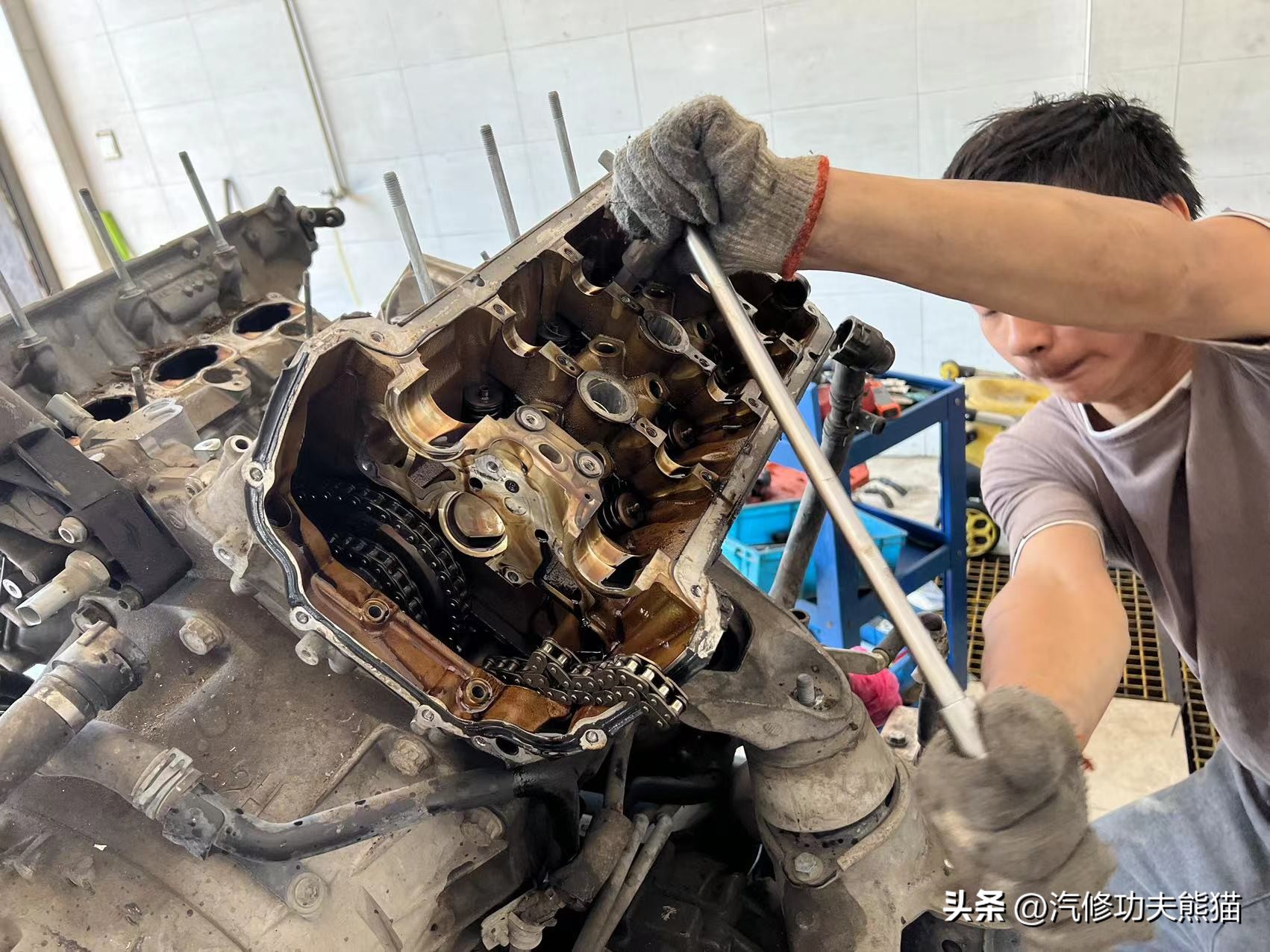 不坑穷人的好车视频,19款奥迪q73.0t烧机油大修全过程