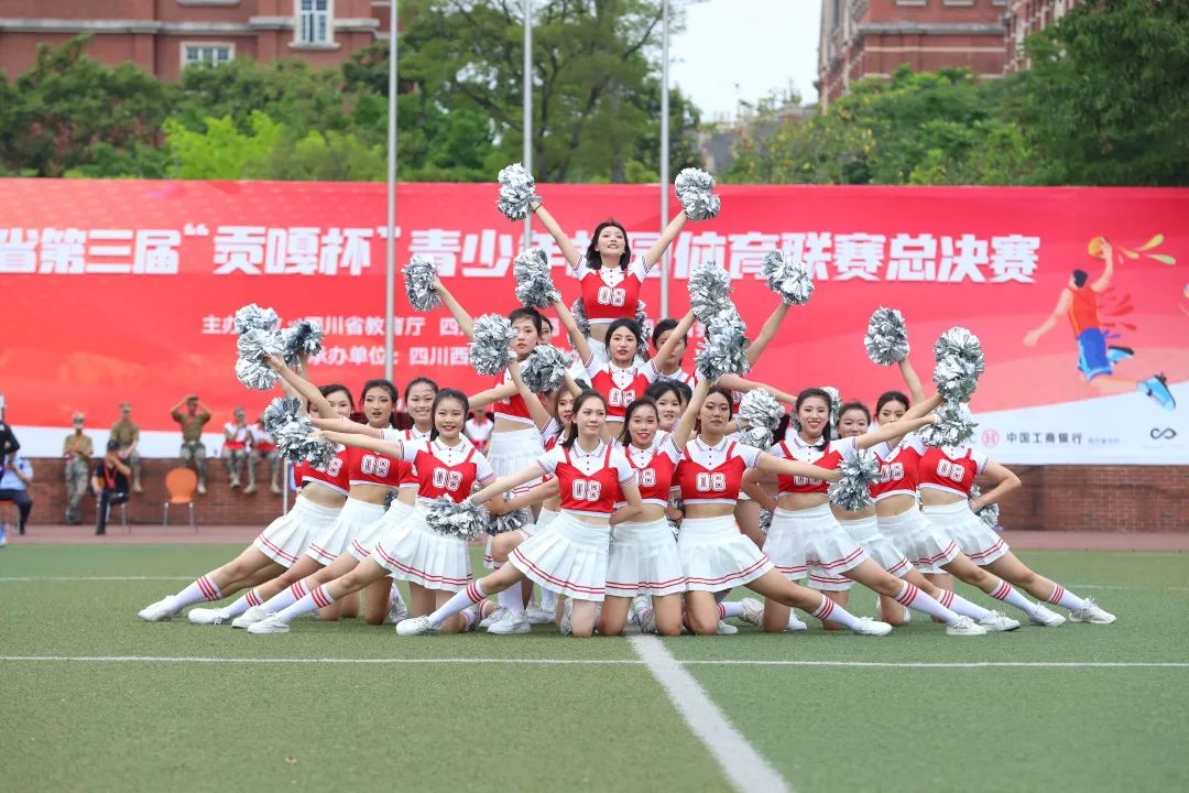 西南交通大学贡嘎杯决赛足球,2023贡嘎杯西南交大足球队