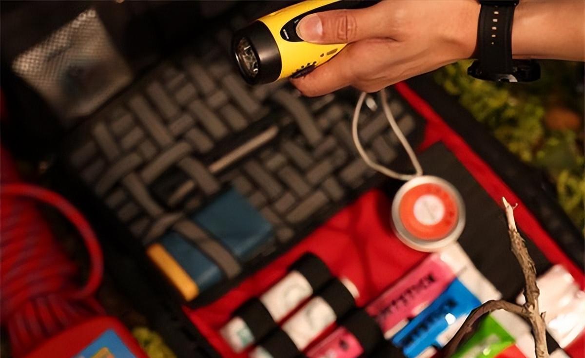 营养最好的军用压缩饼干,压缩饼干军版