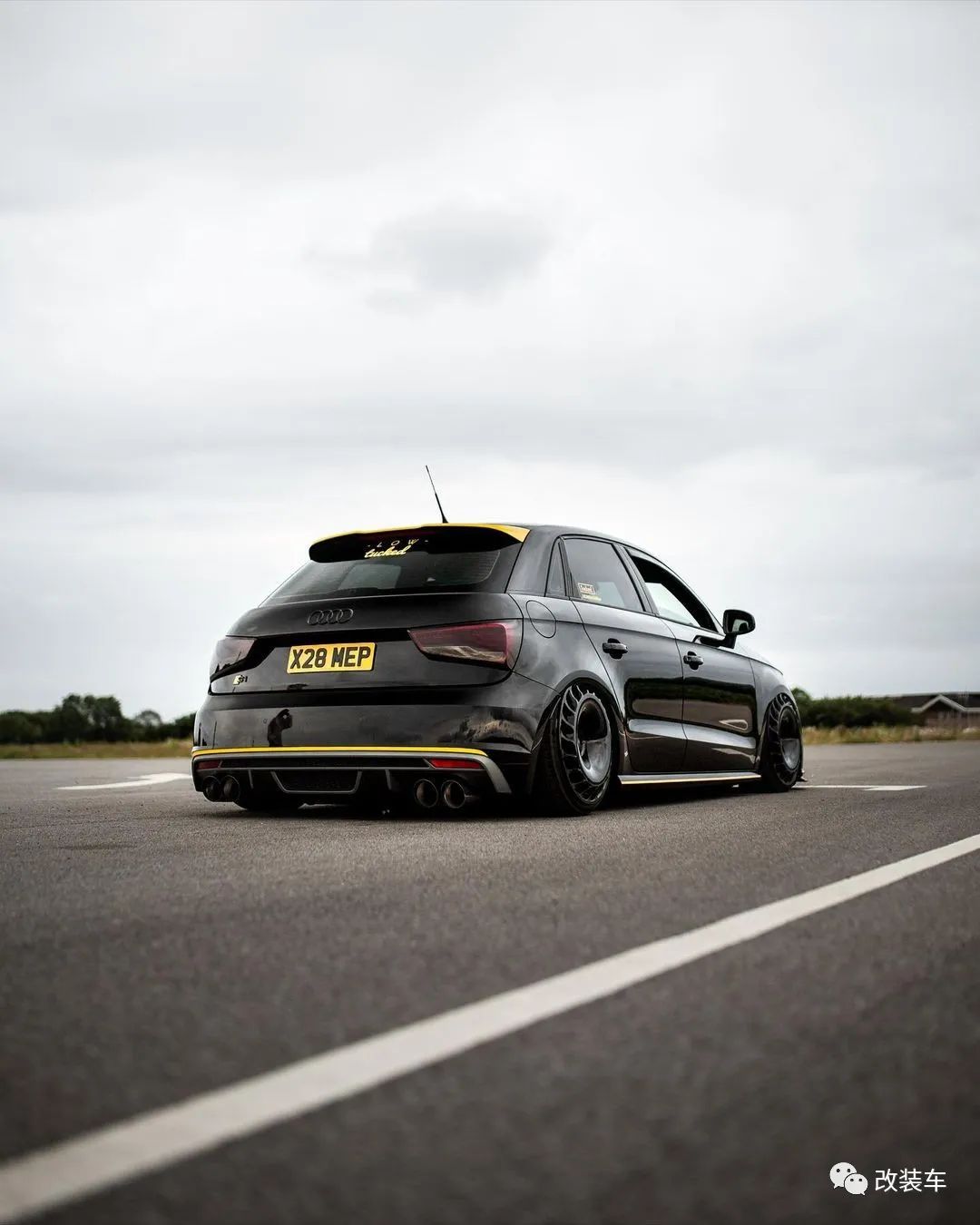 奔驰车模amga35,奔驰c级小姐姐改装