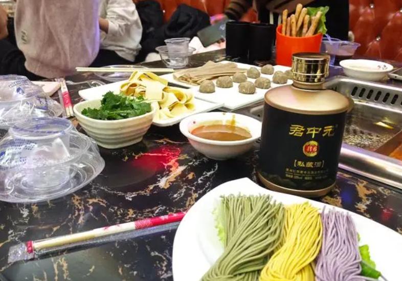 哪种酒最不易造假,白酒造假花样多五招学会辨真假