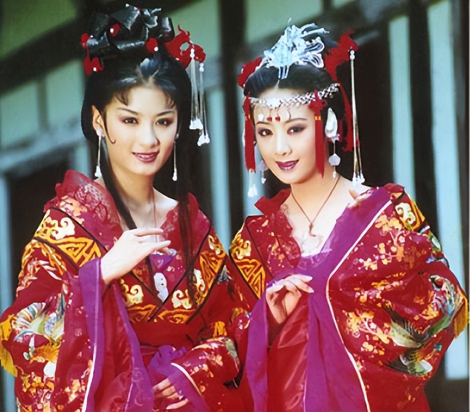 难以超越的13个经典角色,新旧对比15位毁经典的辣眼睛角色