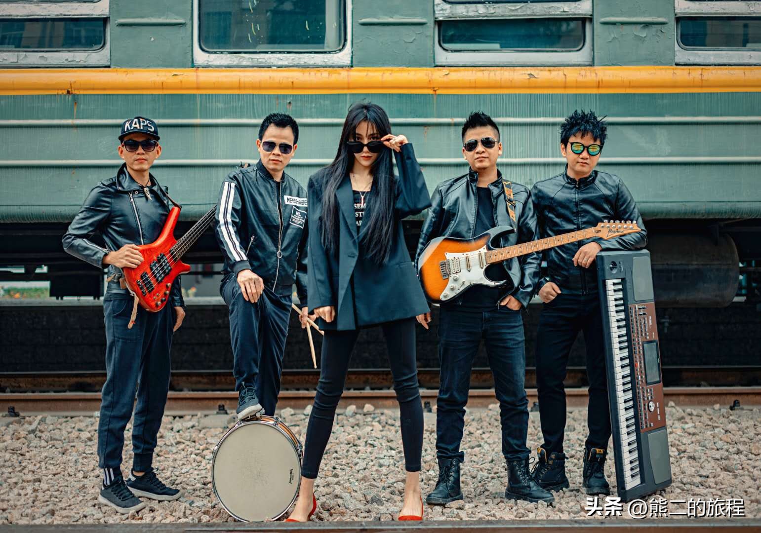 浅谈音乐对新时代发展的作用,论流行音乐对大学生的影响