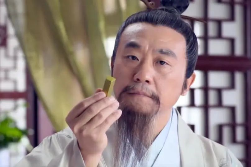 算命网红因非法盈利被抓后续,算命网红非法盈利200多万