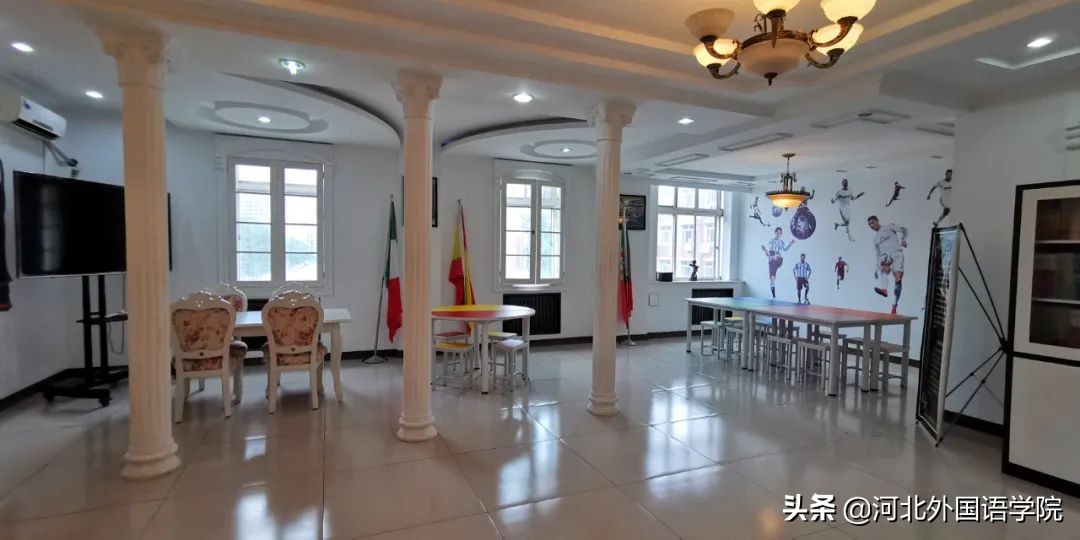 河外附中是省示范高中吗,河北外国语附属中学成绩