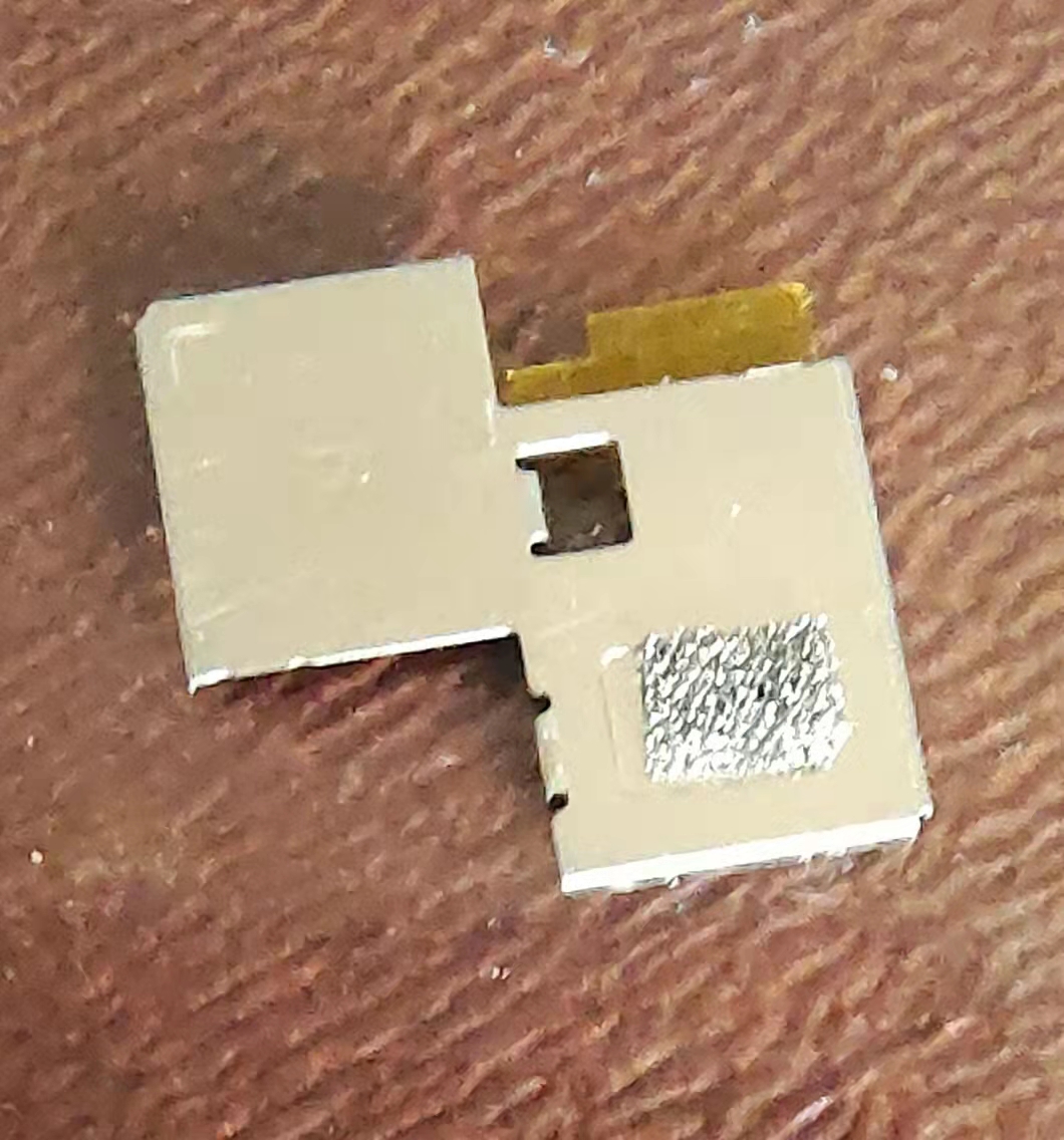 小天才z6更换电池教程 (小天才手表更换电池需要多少钱)