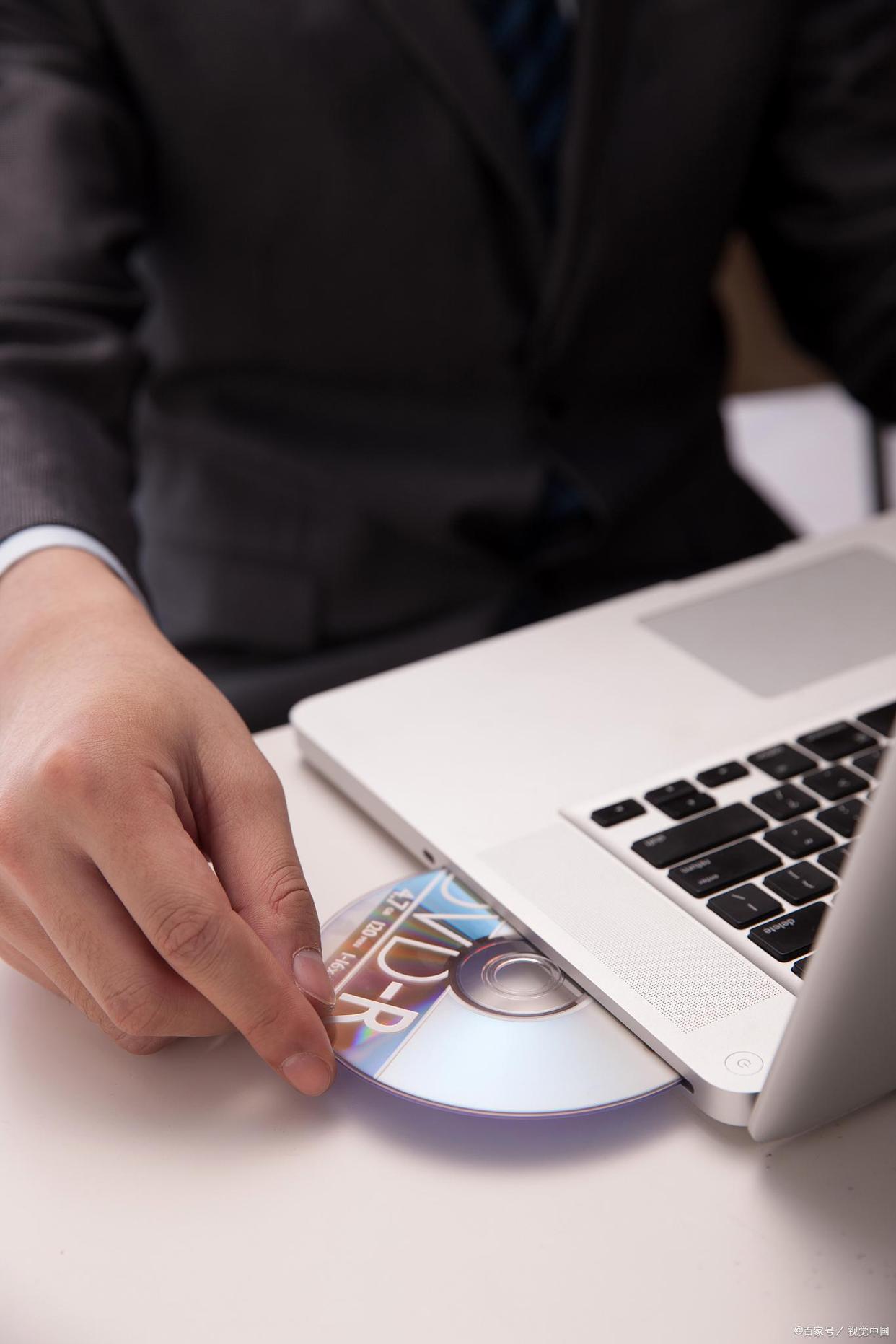 浏览“成人网站”或被查？手机出现这3个征兆，网友们该注意了！