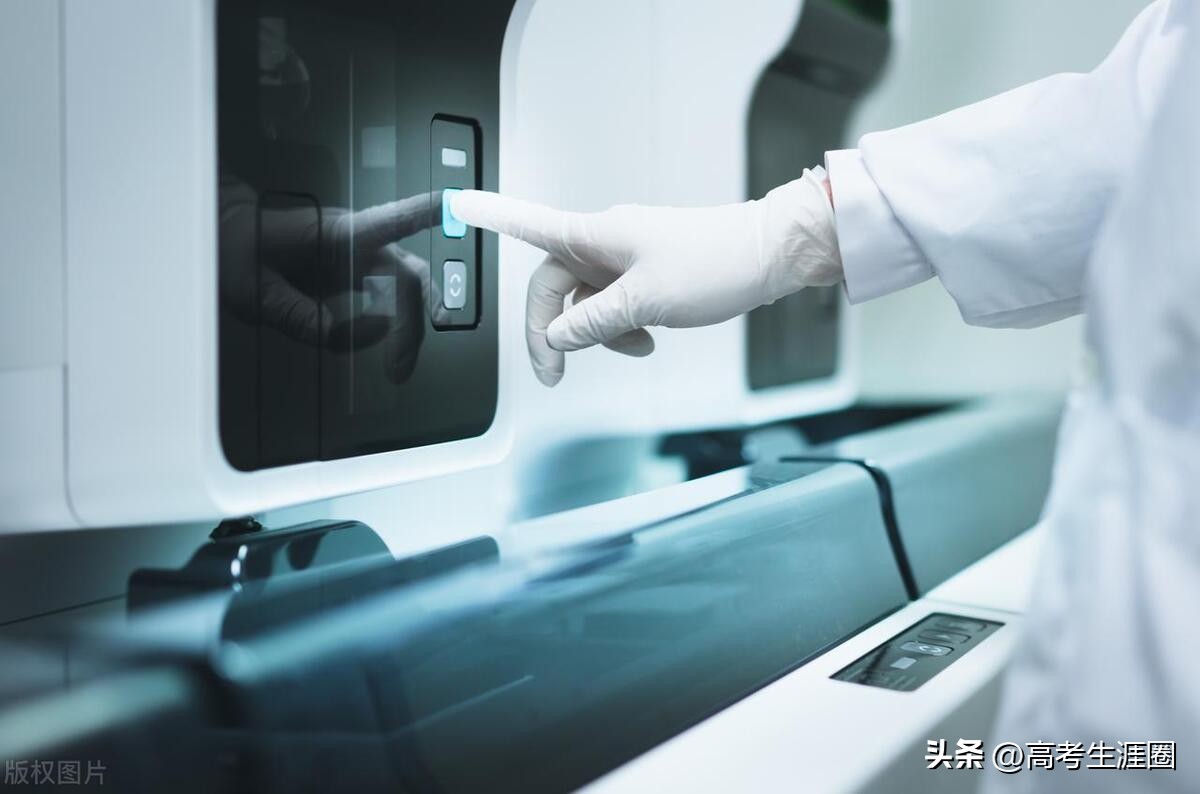 基础医学专业怎么才能当医生,医学哪些专业不能当医生