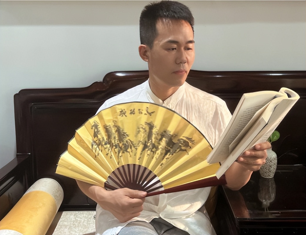 曹姓女孩温柔文静诗意名字,代表文静又聪慧的女孩名字