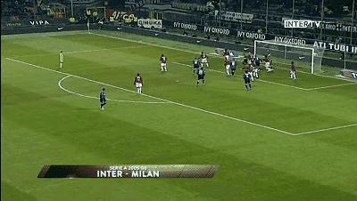 阿德里亚诺为什么叫梅阿查国王,足坛十大神锋阿德里亚诺