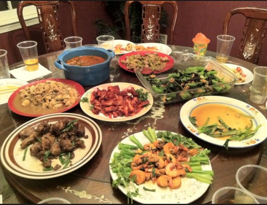 8名战友来我家聚会，不到一周花了38000，妻子想赶人，我让她忍着