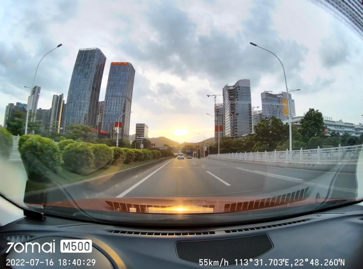 停车监控4g摄像头,70迈m500停车监控有必要装吗