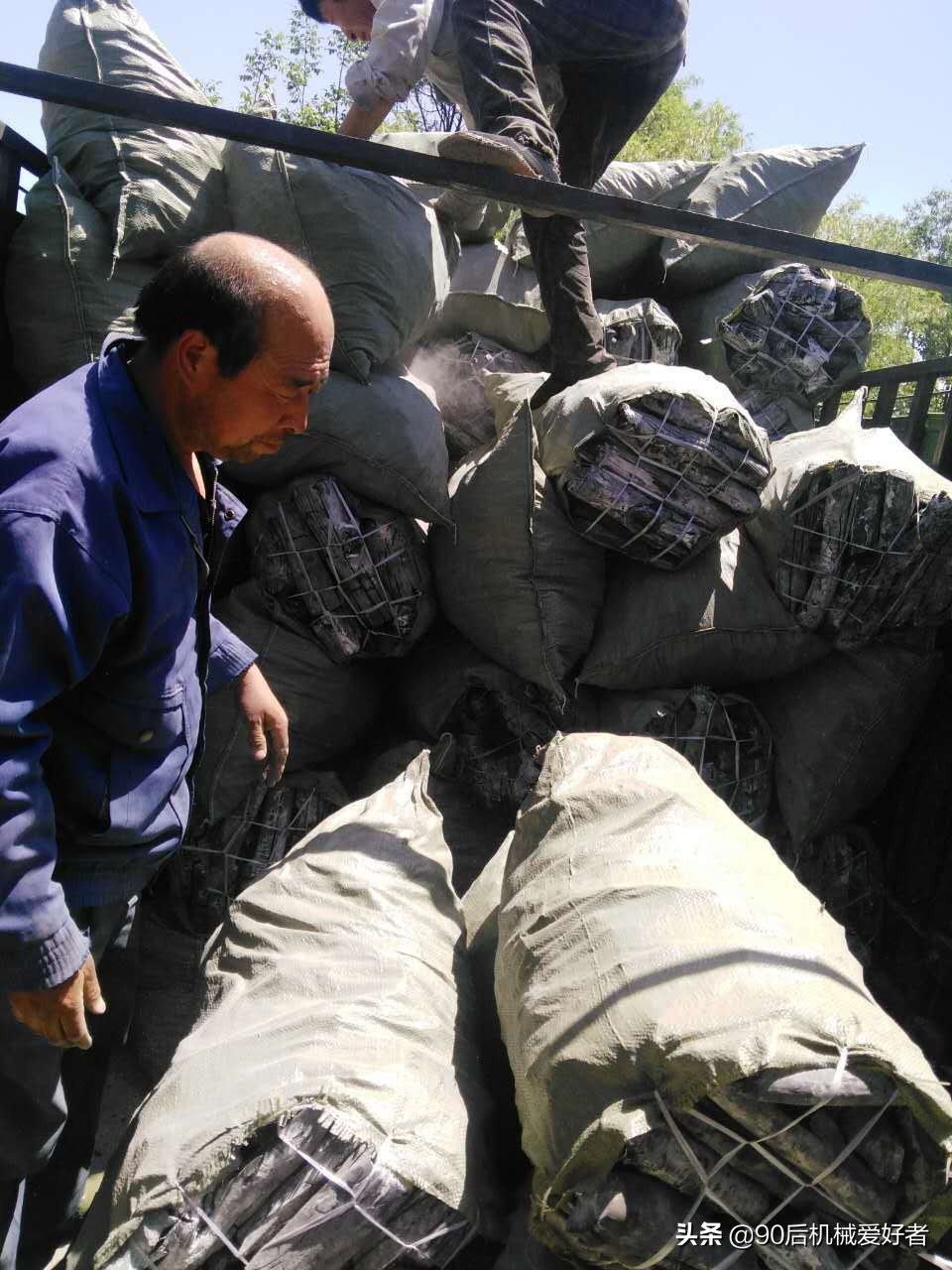 碳化机制木炭最新方法,机制木炭技术成熟吗