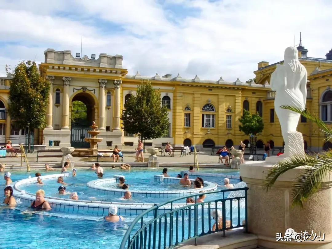 去全世界有名的地方泡温泉,全世界泡温泉