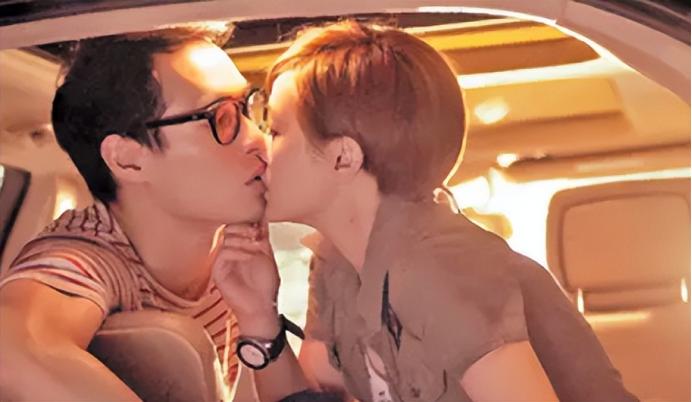 郭采洁顾里决裂原因,郭采洁被顾里夺舍前后吐槽