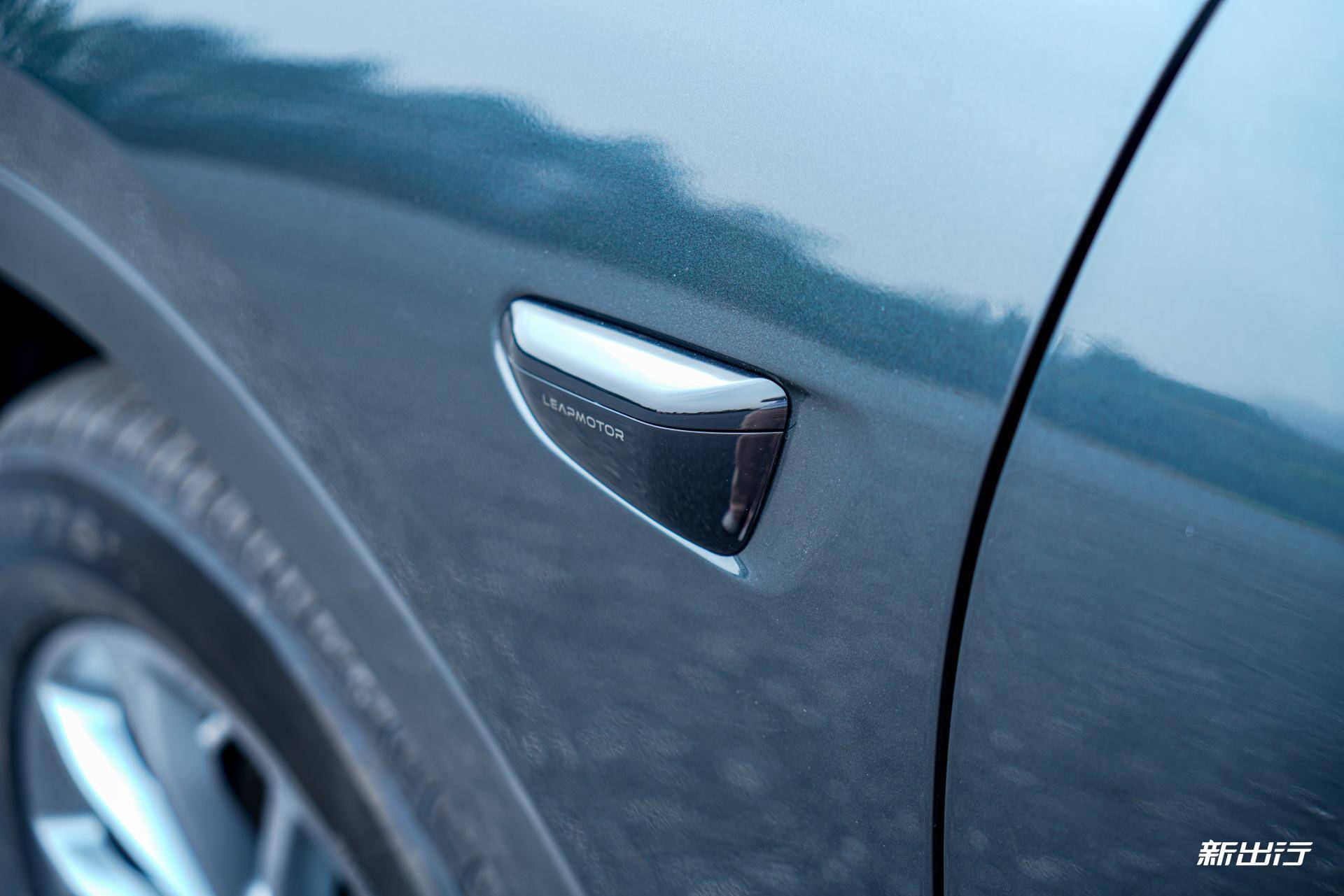 15万的中型SUV体验如何？静态实拍零跑23款C11