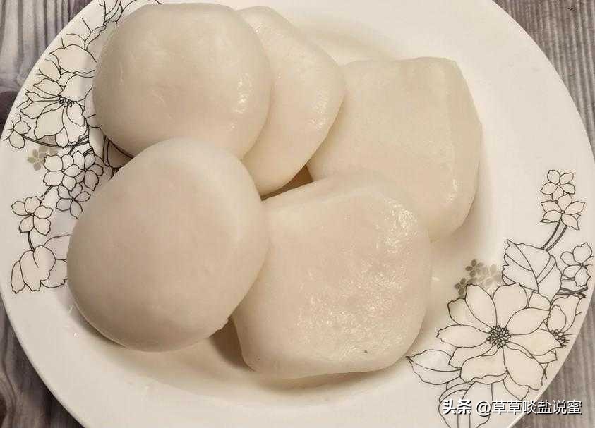 番茄三鲜汤 (早餐喝番茄金针菇鸡蛋汤的好处)