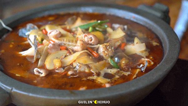 老字号石锅鱼31年老店,温岭石锅肥肠鱼